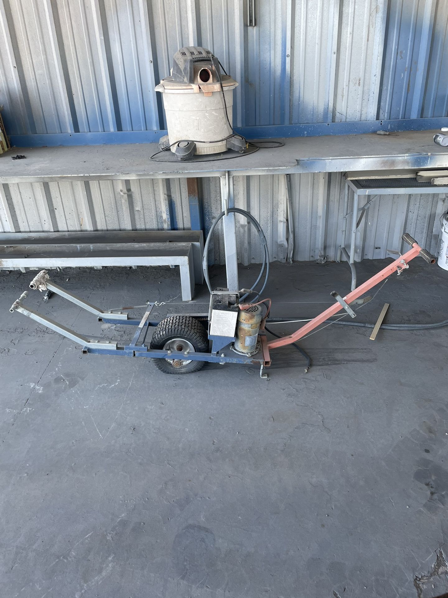 Cessna Airplane Tug