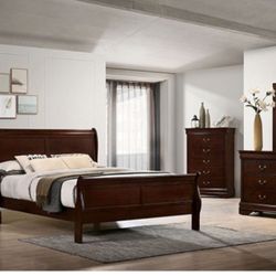 Brand New Elegant Brown Wood Louis Phillip Queen Bed Set 