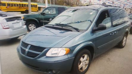 2007 Dodge Grand Caravan SXT 4dr EXT Minivan