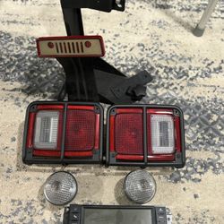 OEM Parts For 2017 4d Jeep Chief 