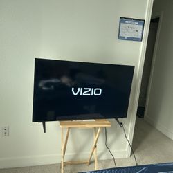 Vizio 43 inch full HD smart tv