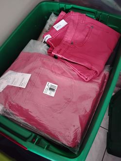 brand New women's & men's pants and jeans