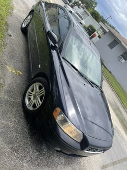 2005 Volvo S-60