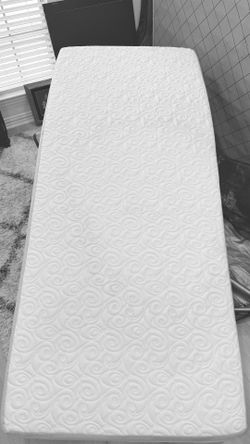 XL Tempur Rhapsody Breeze twin mattress