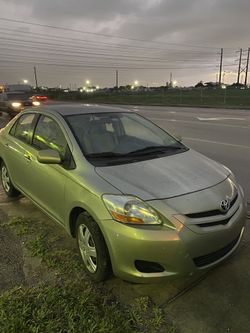 2008 Toyota Yaris