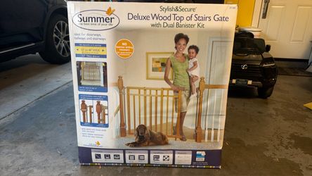 Summer Deluxe Wood Top of Stairs Baby Gate