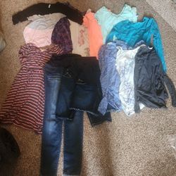 Size Small Maternity Clothes