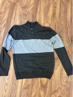 Men’s Clothing Bundle – 14 Pieces | Dickies Jacket, 10 Graphic Tees, Sweater & Shirts