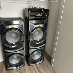 EDISON PROFESSIONAL High Energy Bluetooth Entertainment Center