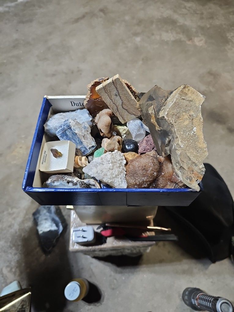 5+ Lbs. Box Of Assorted Crystals And Minerals