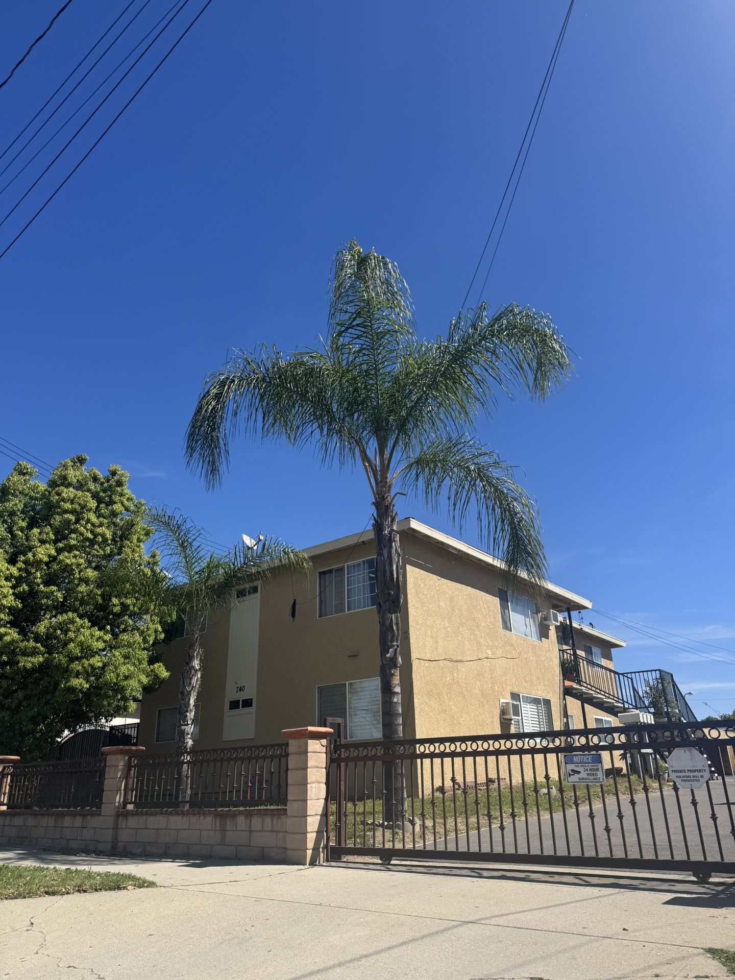 2 Bed 1 Bath Apt ready to move in