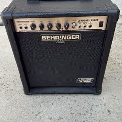 Behringer Ultrabass BX300