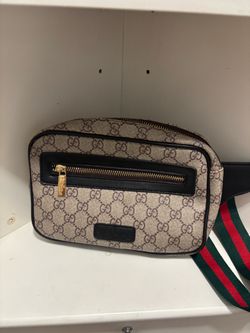 Gucci GG Supreme Belt Bag