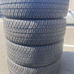 Michelin 275/65LT20 Tires ~ Ford F250 ~ Chevy Gm 2500 And Dodge Ram 2500 Compatible Tire Set 