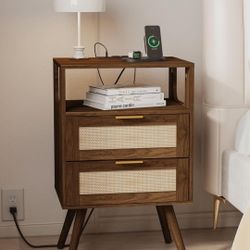 Rattan Nightstand with Charging Station,Farmhouse Bedside Table with 2 Storage Drawer and Open Wood Shelf, for Bedroom and Small Spaces,Night Stand wi