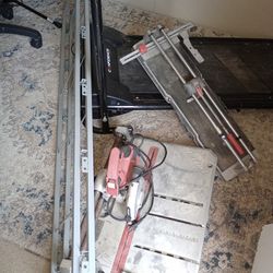 Skillsaw Table And Equipment