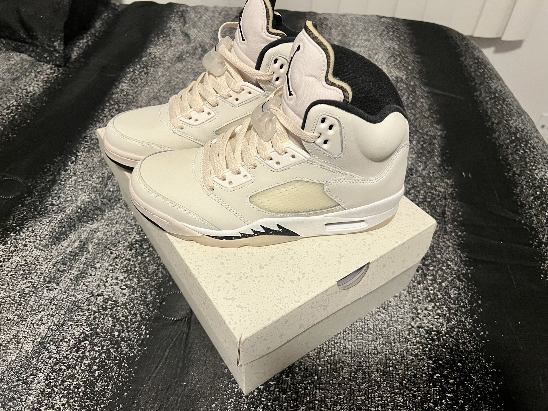 New Air Jordan 5 Retro 