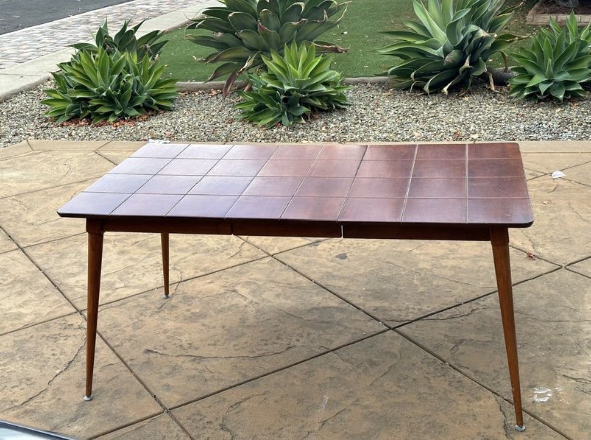 Mid Central Modern Dining Table