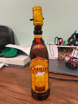Kahlua bottle table lamp ex cond