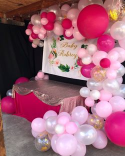 Full Garland Balloon Set Up