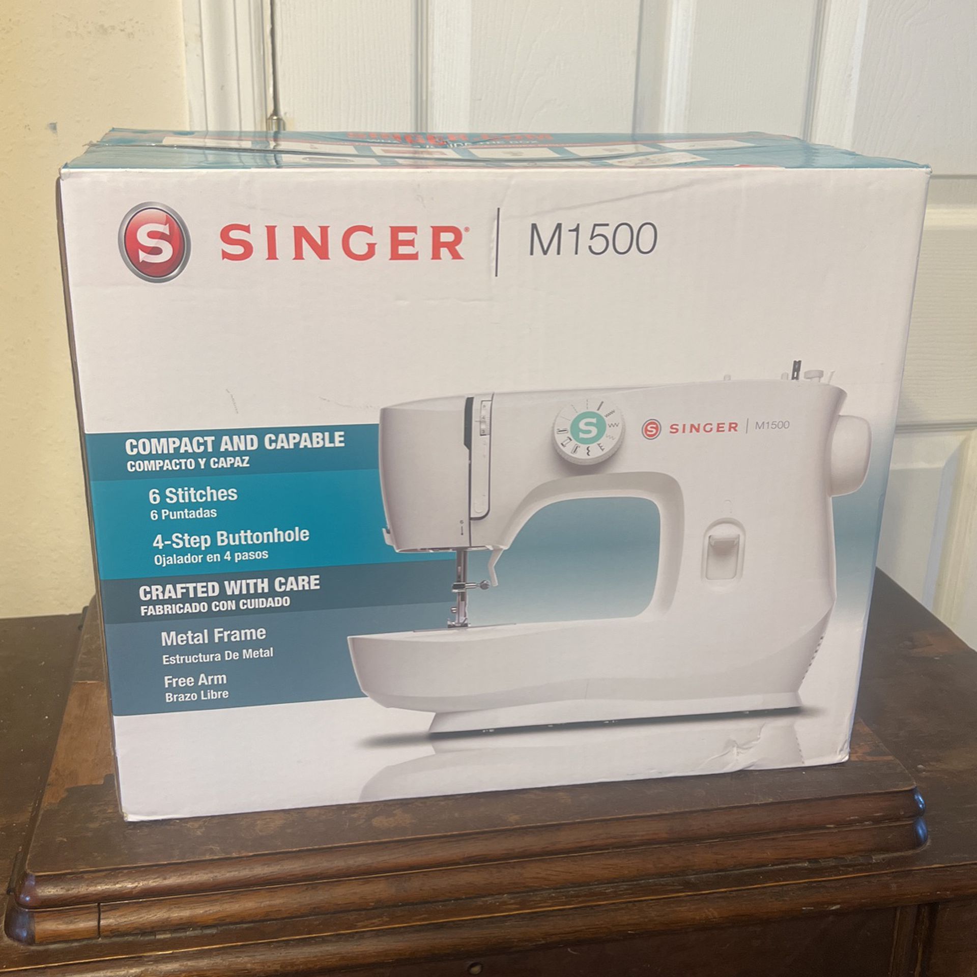 Singer M1500 Sewing Machine for Sale in Port St. Lucie, FL - OfferUp