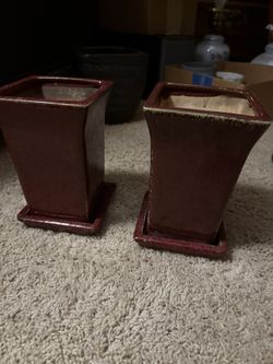 Pair of glazed Plant Pots Red