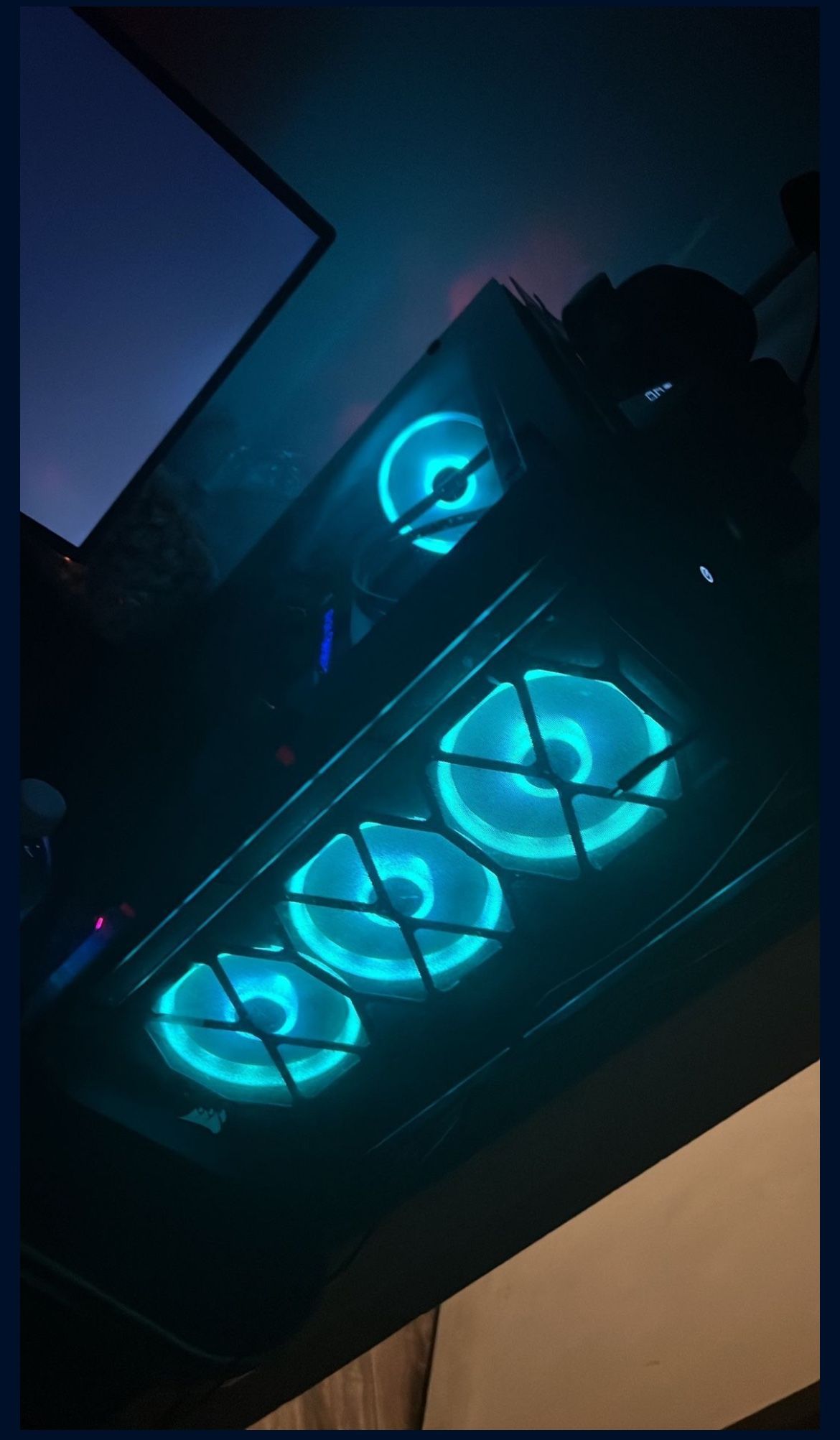 4060 i9 9900k Gaming Pc / 1440p 240hz Omen Monitor
