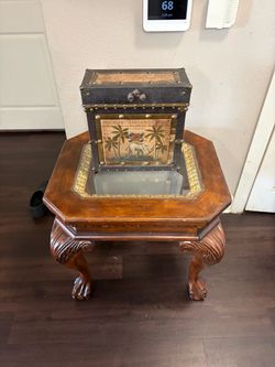 Table and chest