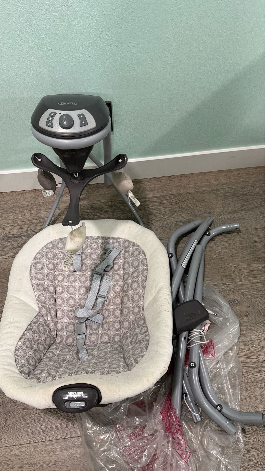 Baby swing