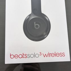 Beats Solo 3 Headphones / New In box / Factory Sealed