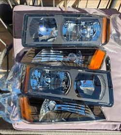 02-06 Chevy Avalanche Headlights Faros Calaveras Micas Luces Lamps