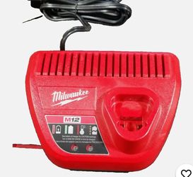 Milwaukee 48-59-2401 M12 Lithium Ion Battery Charger 12V Power Tool Charger
