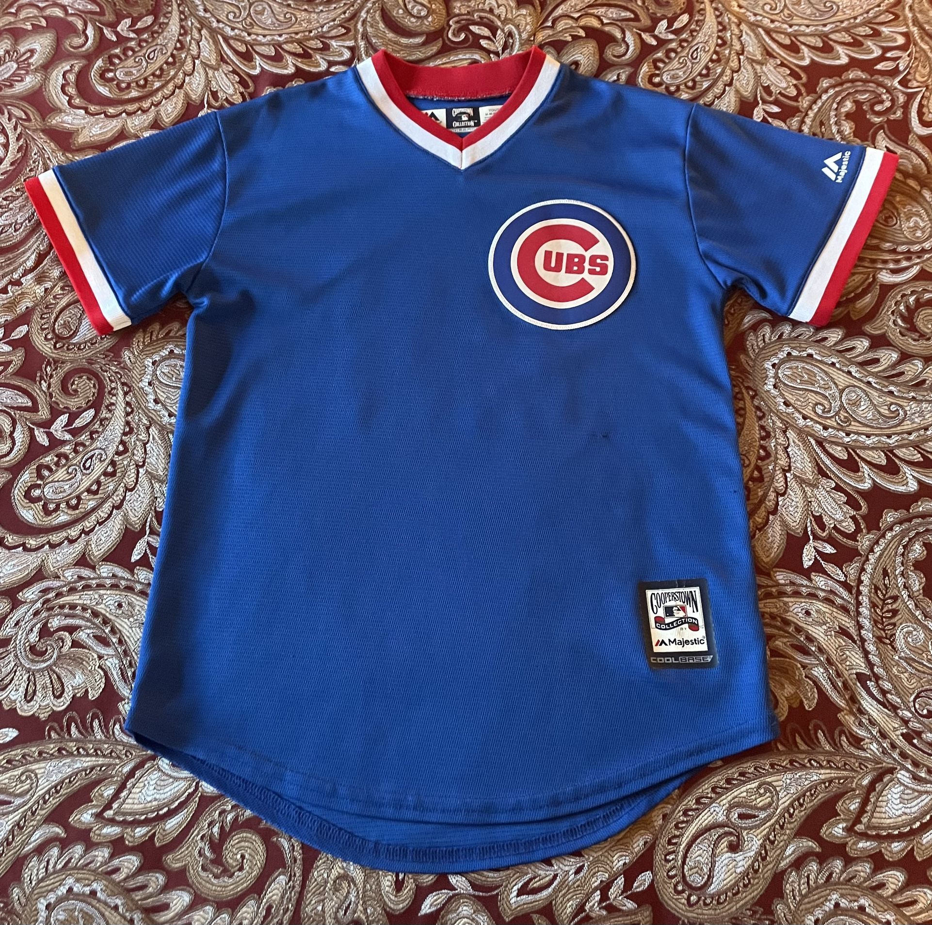 Ryne Sandbag Majestic Cooperstown Collection Jersey, Youth Size Medium.