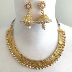 Golden With White Pearls Necklace With Earrings Set