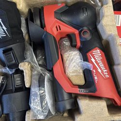 Milwaukee m12 fuel 3in sander, tool only,