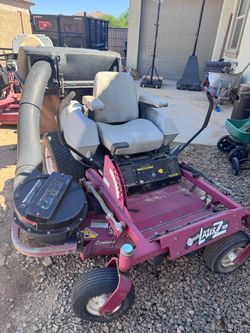 Exmark Lazer Z HP Commercial Zero Turn Mower – Bagger – NEEDS MOTOR
