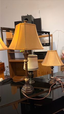 Traditional Table Lamps Set of Three