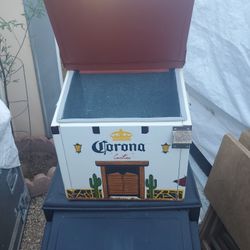 Small  Metal Corona Cooler  I ASK $100.00