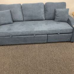 Sectional with Pull Out Sleeper 