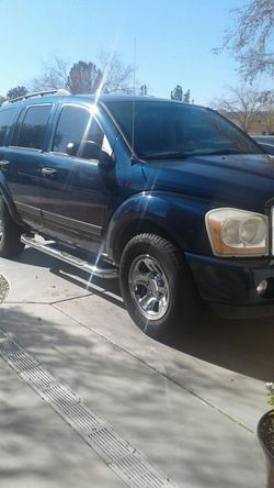 2006 Durango set $3400