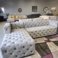 Left Face  Chaise Sectional Tufted 