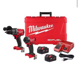 Milwaukee drill and impact set New in box