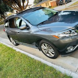 2016 Nissan Pathfinder