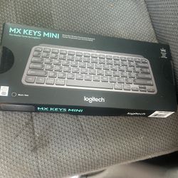Logitech MX Mini Keys Bluetooth keyboard 