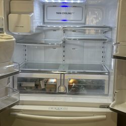 Samsung French Door Refrigerator Works Excellently Well