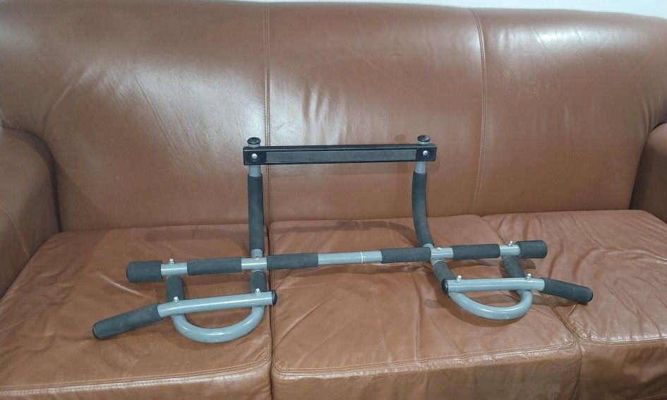 Pull Up Bar ProSource Fit Chin-up Multi-grip Price Is Firm Cash Only