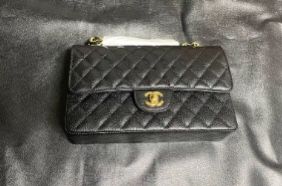Chanel shoulder bag black
