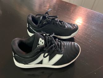 Boys Football Cleats Size 1