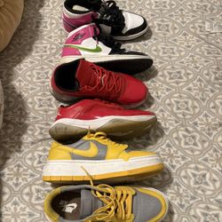 Bundle Of Jordans 