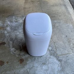 Diaper genie